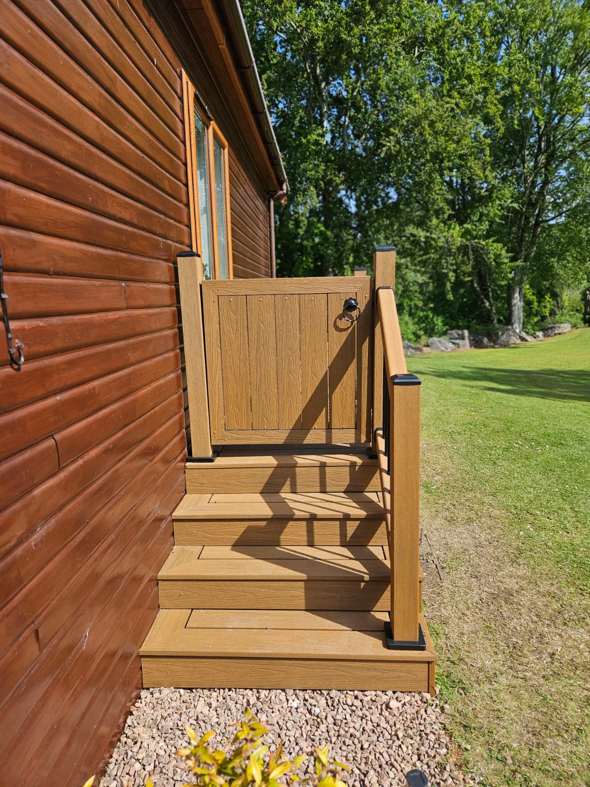 Deck with built-in lighting, Perth